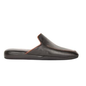 Papillon. Pantofole Nere in vera pelle cucitura a pizzicotto